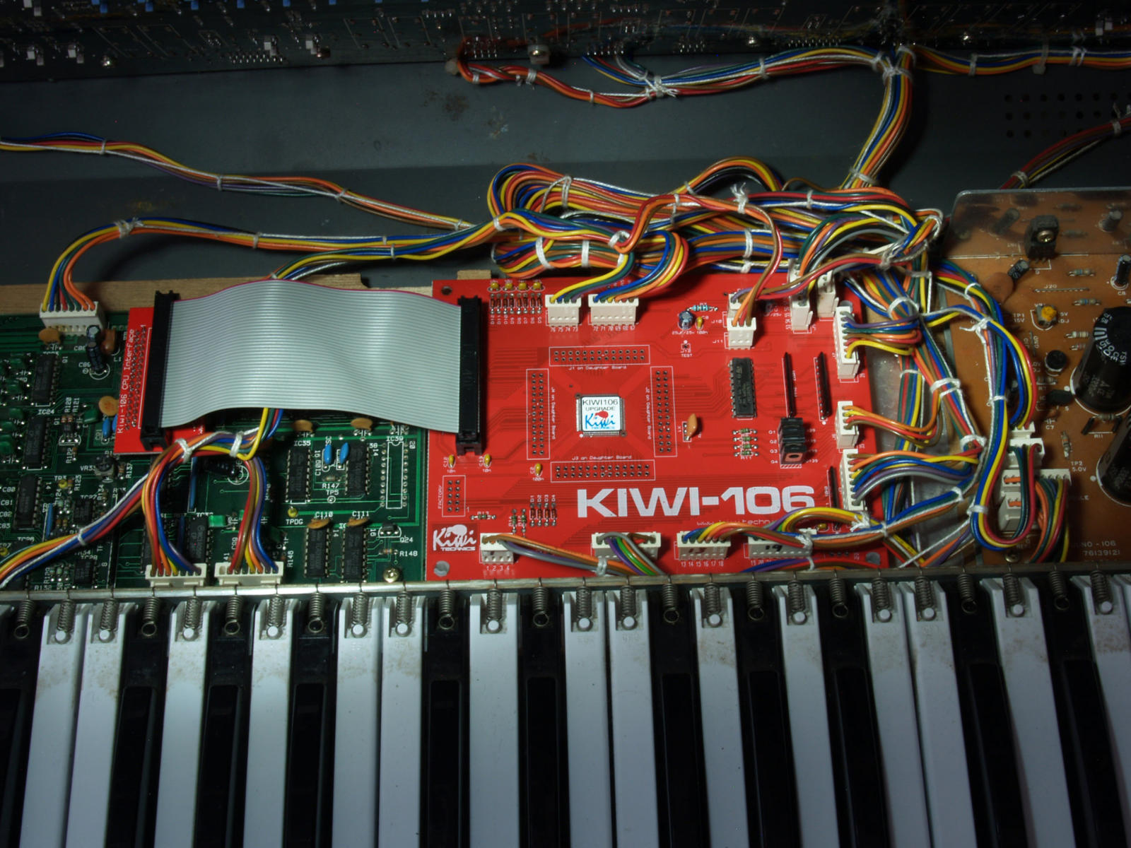 Kiwi-106 Upgrade for the Roland Juno-106